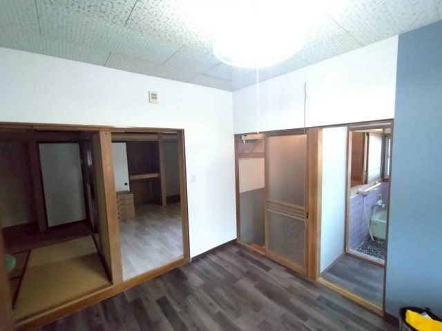 石津2259-295借家の居間・リビング