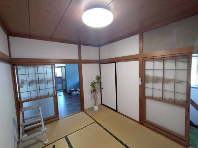 石津2259-295借家の内装