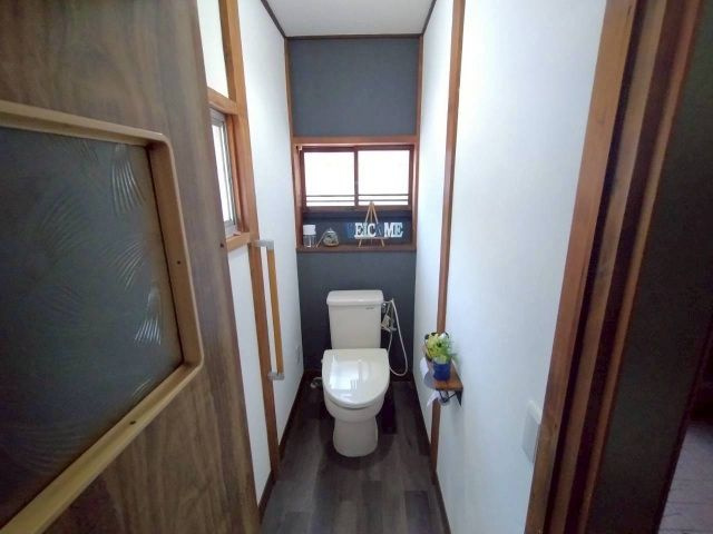 石津2259-295借家のトイレ