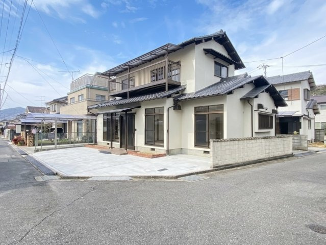 岡山市東区瀬戸町万富の中古一戸建