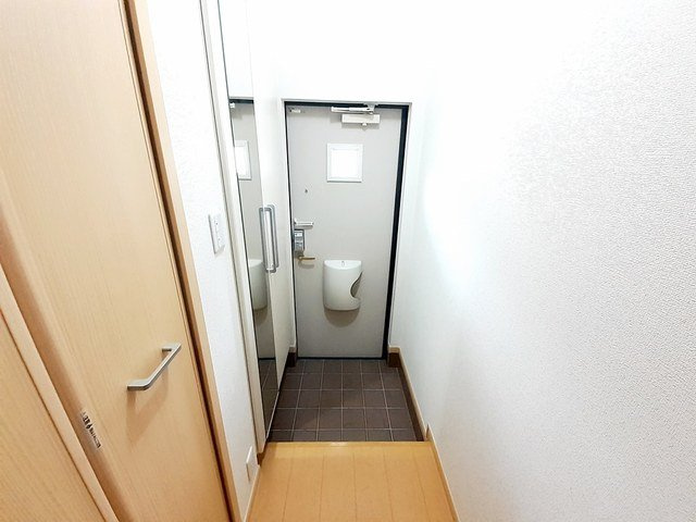 サンライトセクションＡの玄関