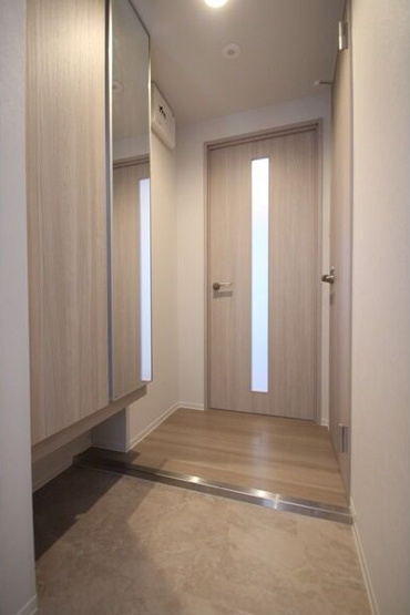 【玄関】ラグランジュ円山