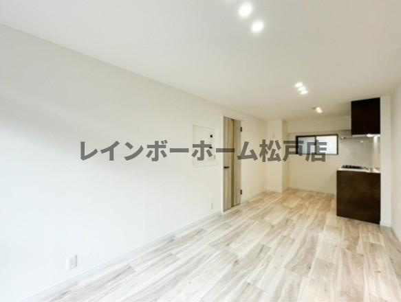リブレス金町東水元　旧　第六竹石マンション