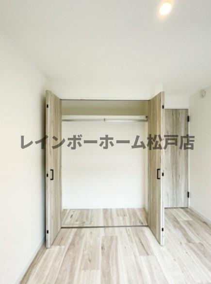 リブレス金町東水元　旧　第六竹石マンションの収納