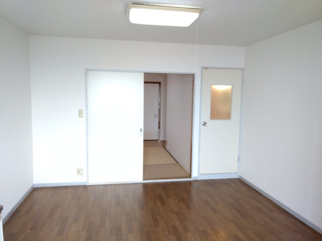 第三ハイツカトレアの居間・リビング