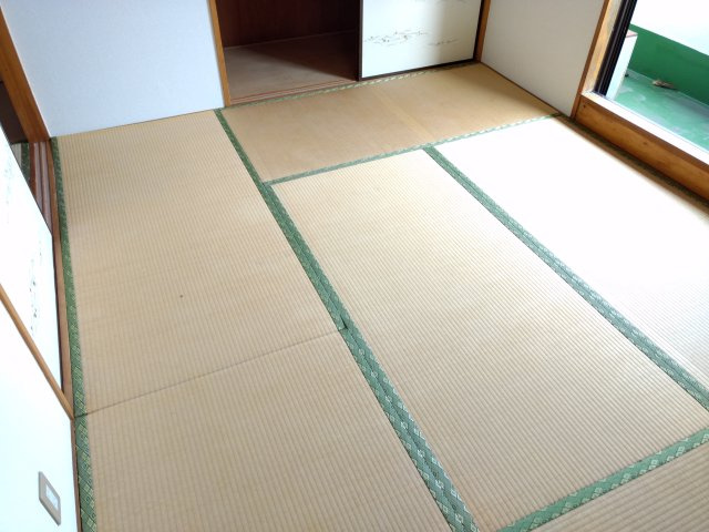 第三ハイツカトレアの和室
