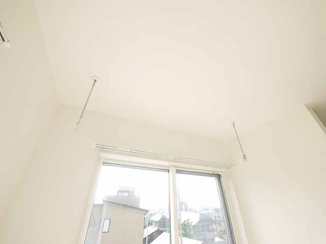 桜井市谷新築賃貸アパートの設備|室内洗濯置き場
