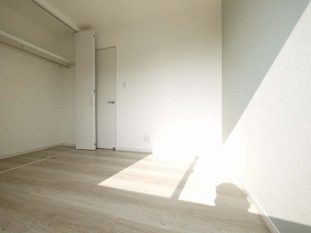 桜井市谷新築賃貸アパートの洋室|スタンダードな洋室です