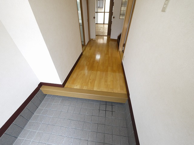 庵治町戸建ての玄関|落ち着いた玄関です