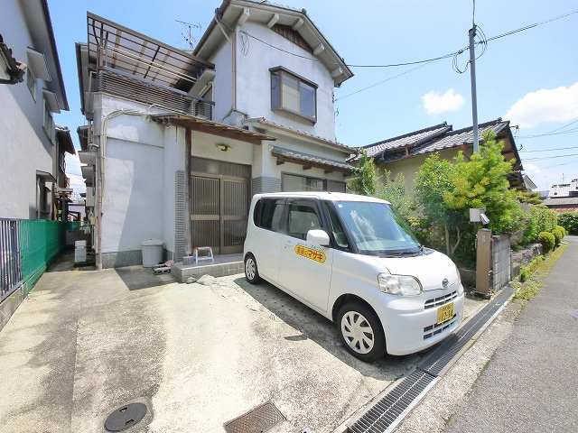 庵治町戸建ての駐車場|駐車場です