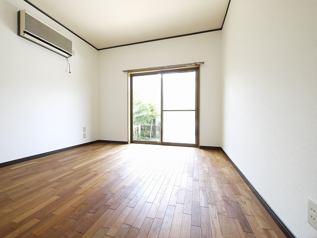 庵治町戸建ての洋室|洋室です