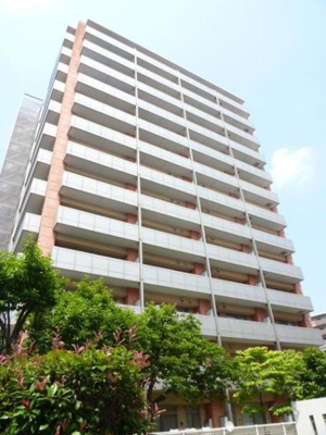 【外観】 | グランピラー高井戸 | 鉄筋コンクリート造のがっちりとした造り。