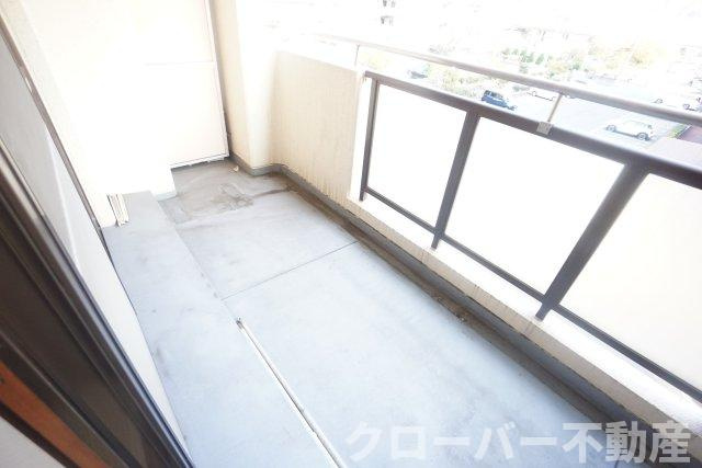 アーバンハイツ大橋のバルコニー