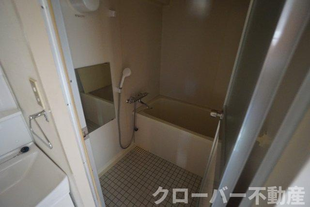 アーバンハイツ大橋の浴室