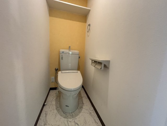 IBB8のトイレ