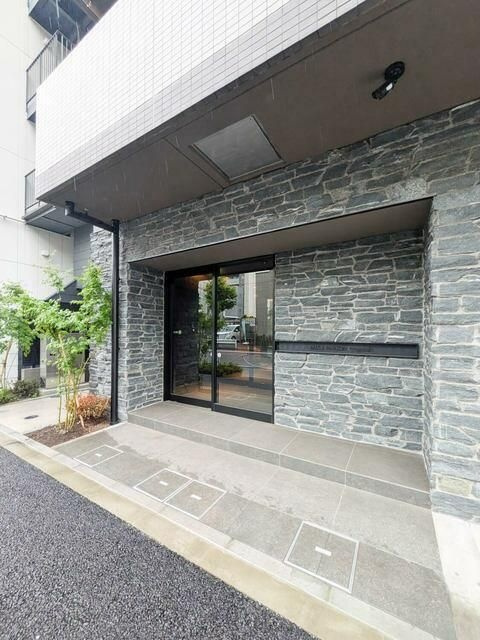 ＶＡＬＵＥ　ＭＡＩＳＯＮ　ｒｙｏｇｏｋｕのエントランス