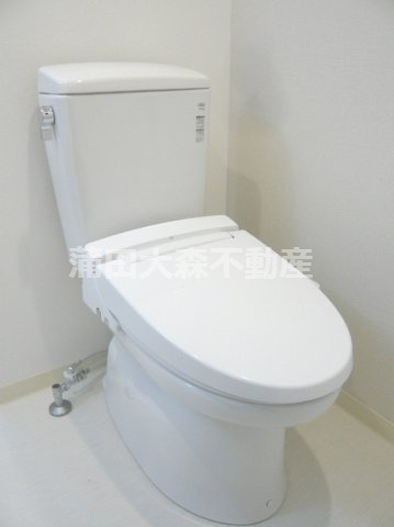 メイクスデザイン平和島のトイレ|温水洗浄便座付きのトイレ