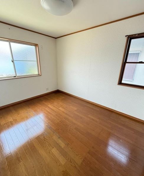 【中古】鶴ヶ島市上広谷中古住宅の洋室