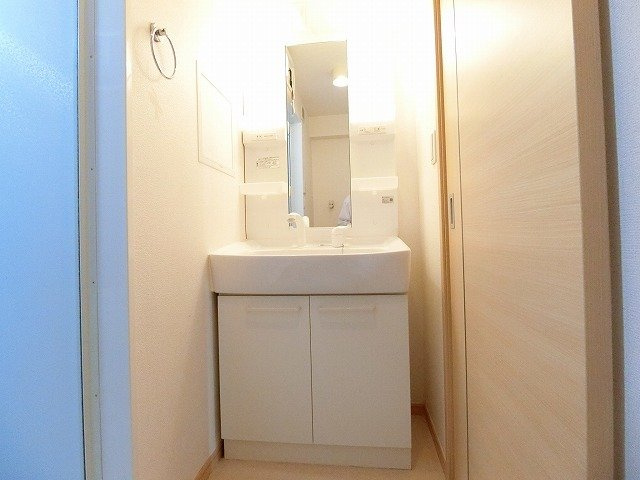 ソラーレロッソの洗面所