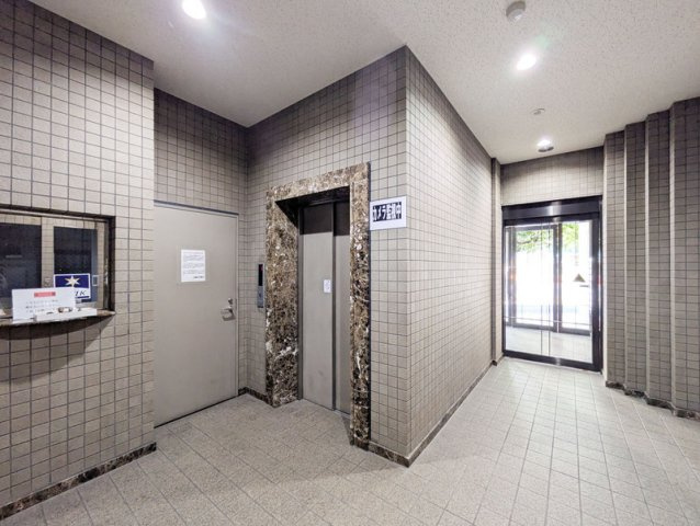 グランメール・エスティエ　玉川小学校区のエントランス|グランメール・エスティエ