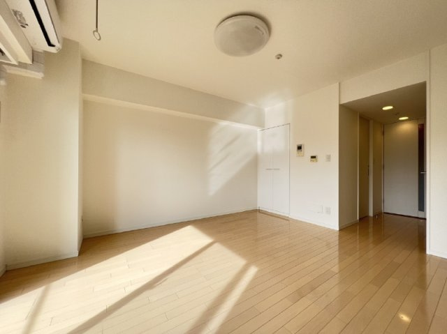 レジデンシャルスター三軒茶屋の居間・リビング