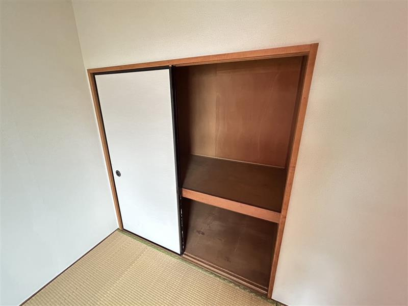 小島住居付店舗の収納