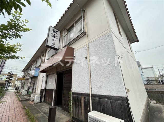 小島住居付店舗