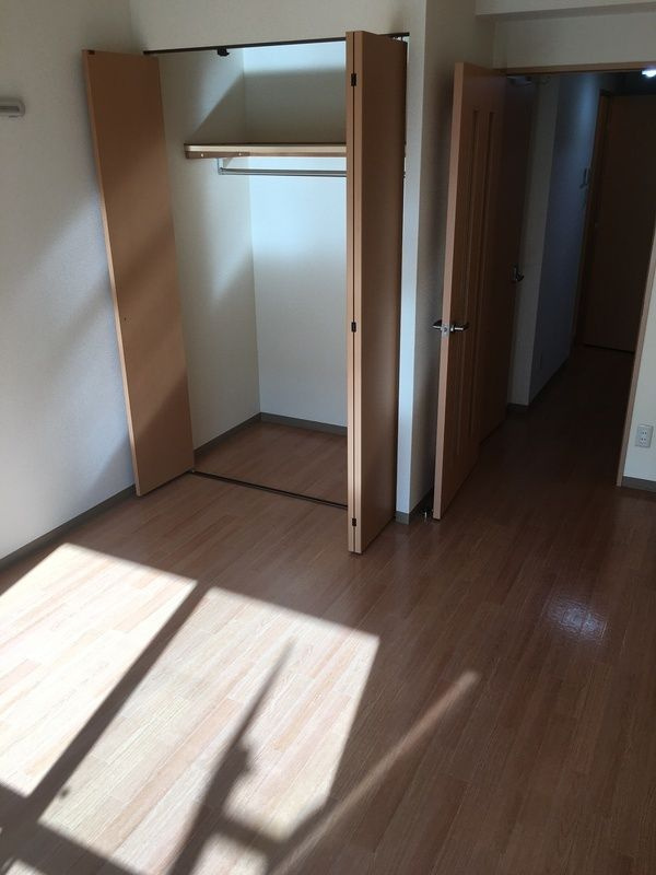 所沢市緑町１丁目の賃貸マンションの収納