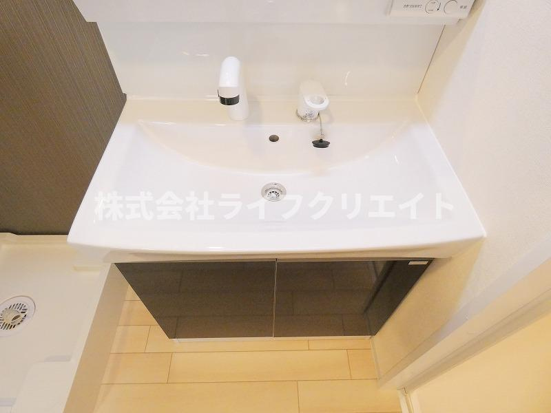 ブランメゾンⅢの洗面所