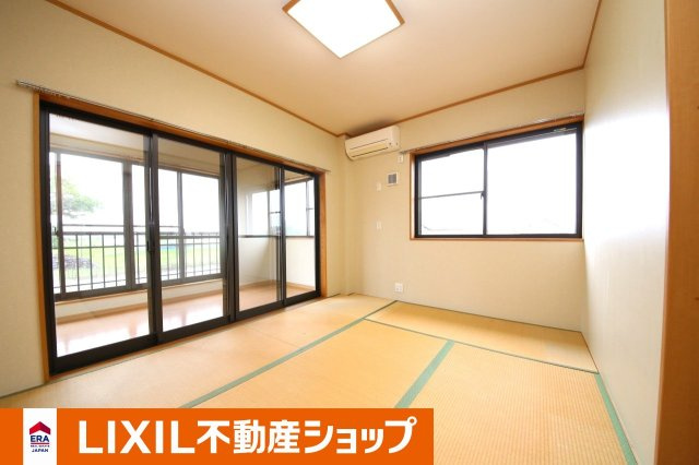 八甫2丁目中古戸建の和室|2階西側和室（1）