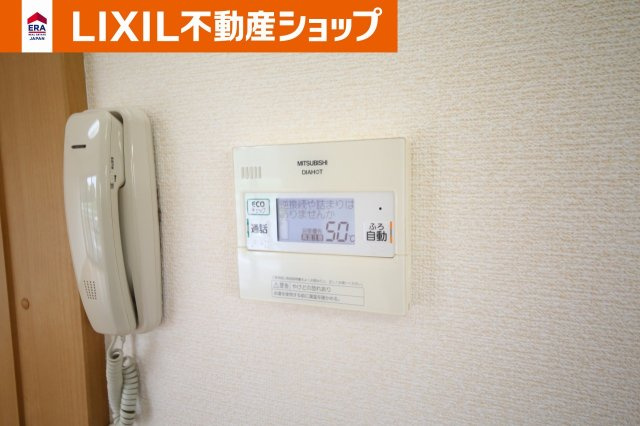 八甫2丁目中古戸建の防犯設備|給湯器パネル