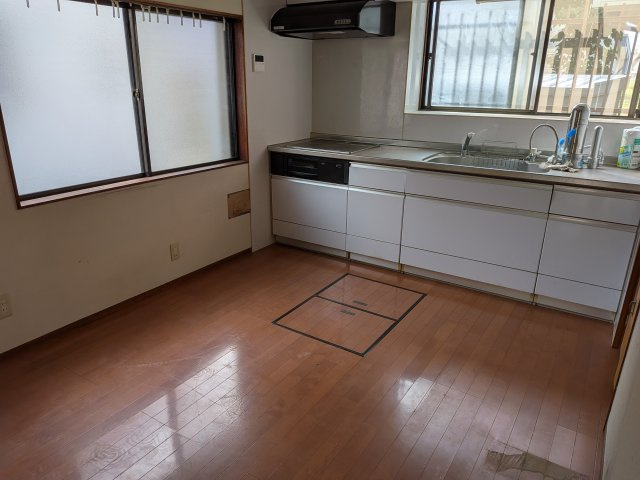 狭山市鵜ノ木　中古戸建のキッチン