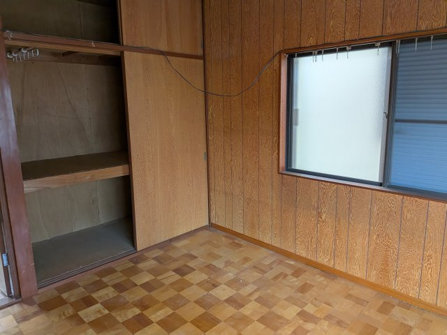 狭山市鵜ノ木　中古戸建の洋室