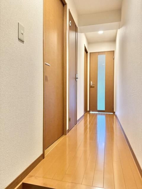 フレシール桜堤の玄関