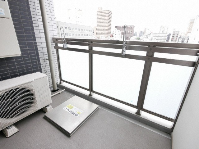 エスリード心斎橋EASTのバルコニー