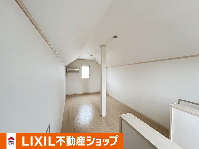 久喜市西大輪中古戸建のその他|屋根裏収納。別角度から撮りました。