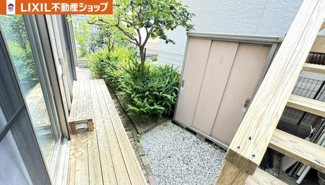 久喜市西大輪中古戸建の庭|明るいお庭のある暮らし