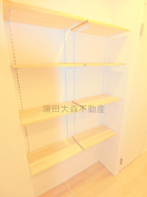 ペガサスステーションプラザ蒲田の収納|廊下収納