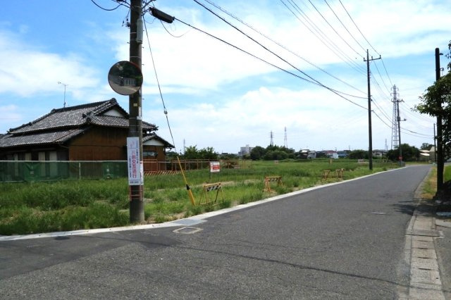 上川崎全８区画Ｎｏ,１の前面道路含む現地写真|西側市道　北西より望む