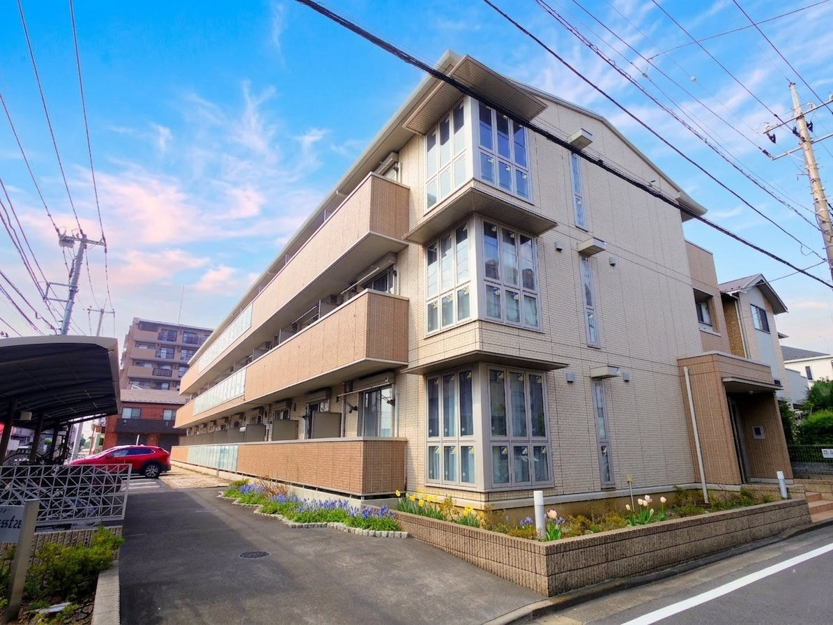 アグスター