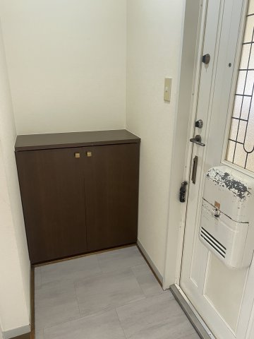 セジュール船木の玄関