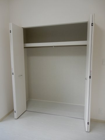 【収納】エルイソベ三宮