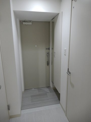 【玄関】エルイソベ三宮