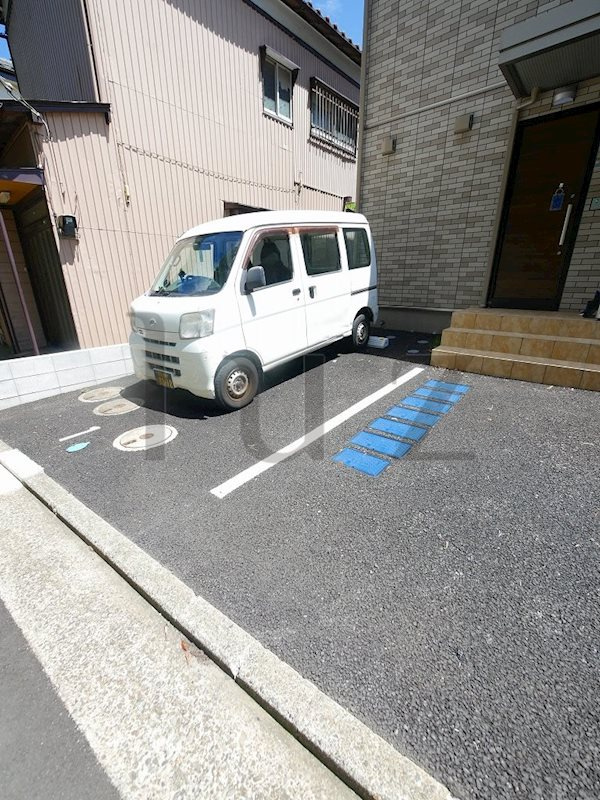 メアッツァの駐車場|駐車場完備です！※空き要確認