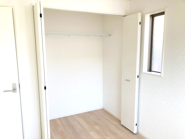 クレイドルガーデン前橋市北代田町第10　 5号棟の収納|2階洋室3収納です
