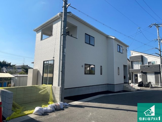 京田辺市薪天神堂　第9期　新築一戸建ての外観|安心の10年保証！外観を美しく保ち、雨水で汚れを落とします！