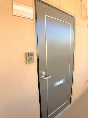 アレグリーアNISHINODAIの玄関