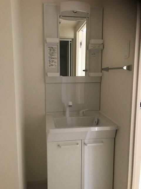 東村山市恩多町３丁目の賃貸マンションの洗面所