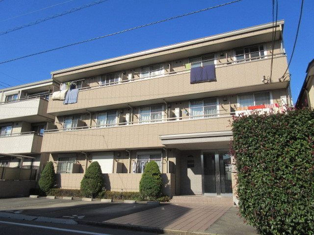 ベルメゾン常盤の外観