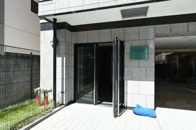 ヴェローナ品川中延のエントランス